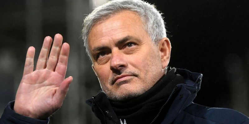 Những bước đầu trong sự nghiệp hlv của Jose Mourinho